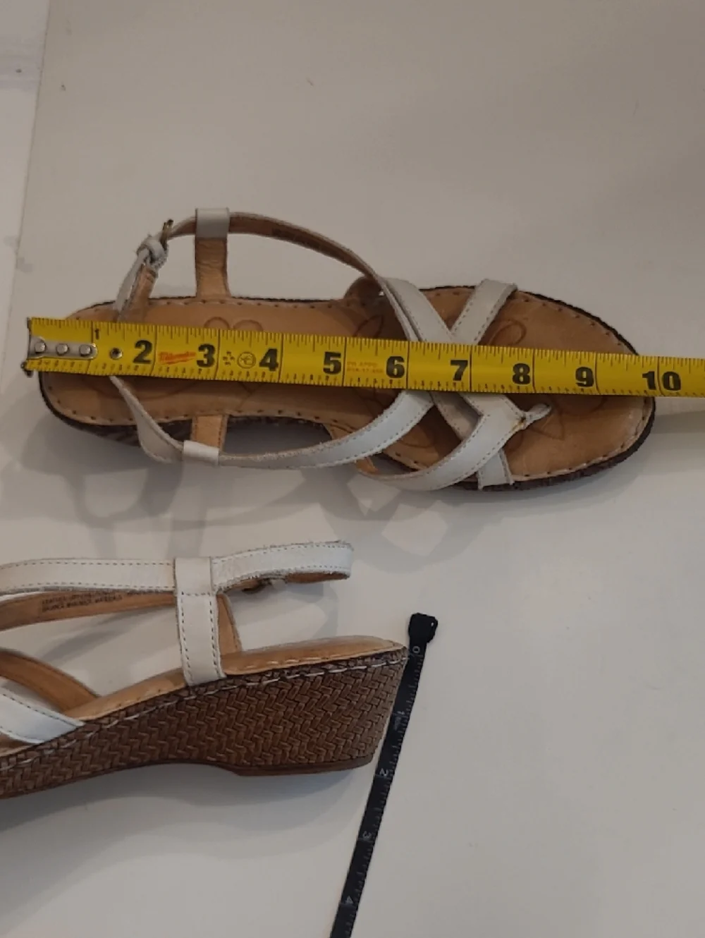 Born Sling Back Sandal Strappy Open Toe Leather Crisscross Wedge Low Stack Heel
